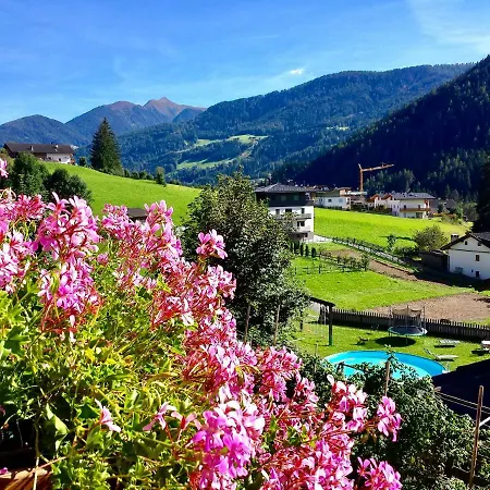 Apartment Huberhof Mareit - Suedtirol